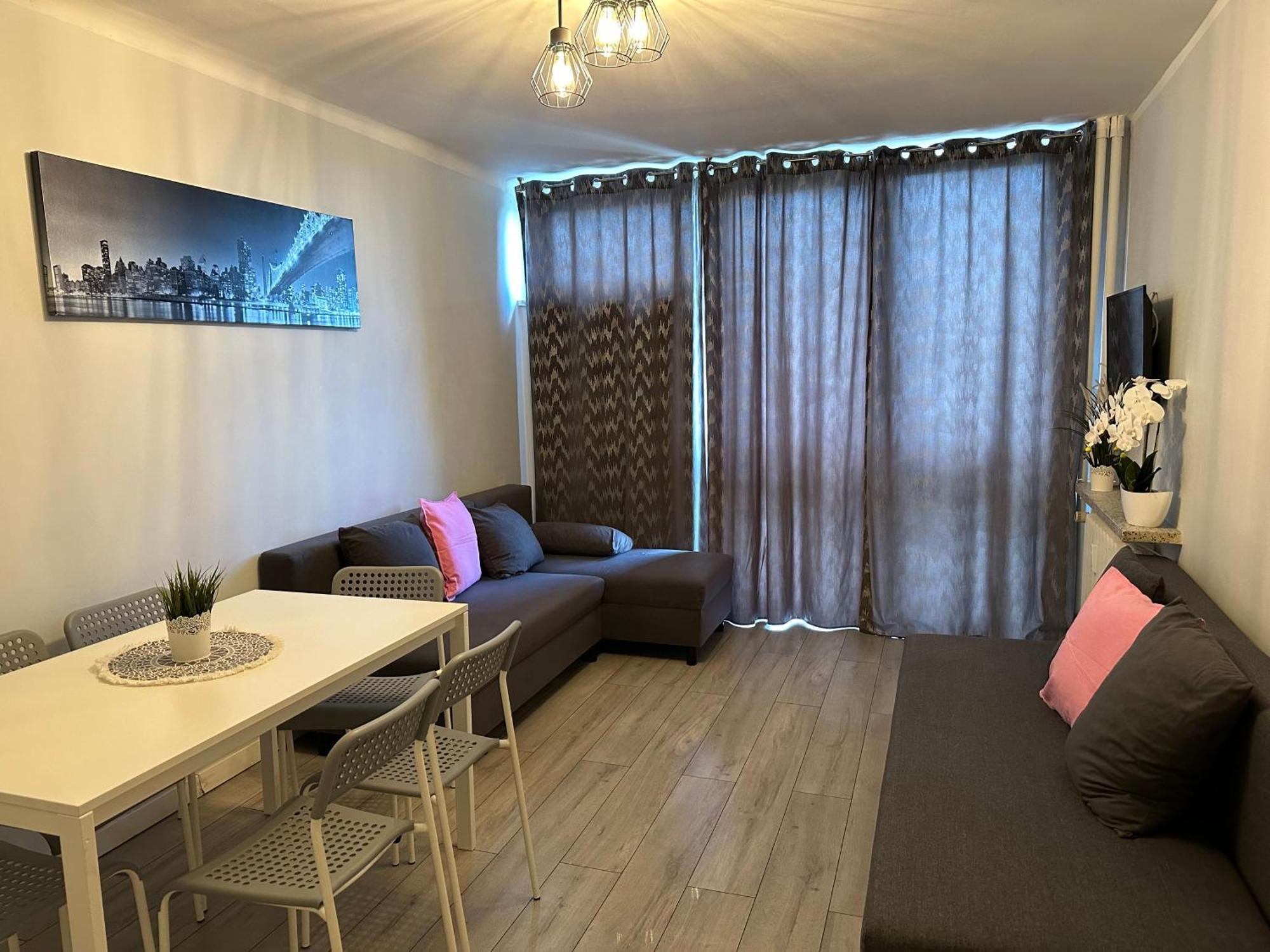 Coser Apartamenty Centrum Apartment *